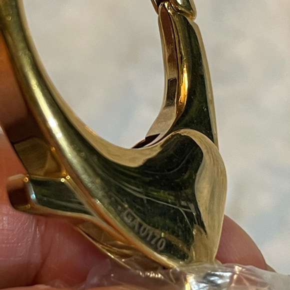 Louis Vuitton Bijoux Sac Playtime Key Holder/ Bag Charm ๐ - Picture 5 of 7